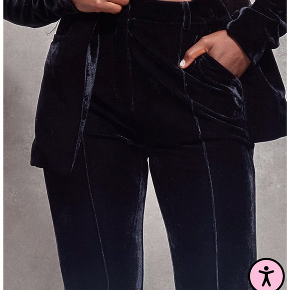 Pretty little thing velvet trousers - Picture 3 of 8